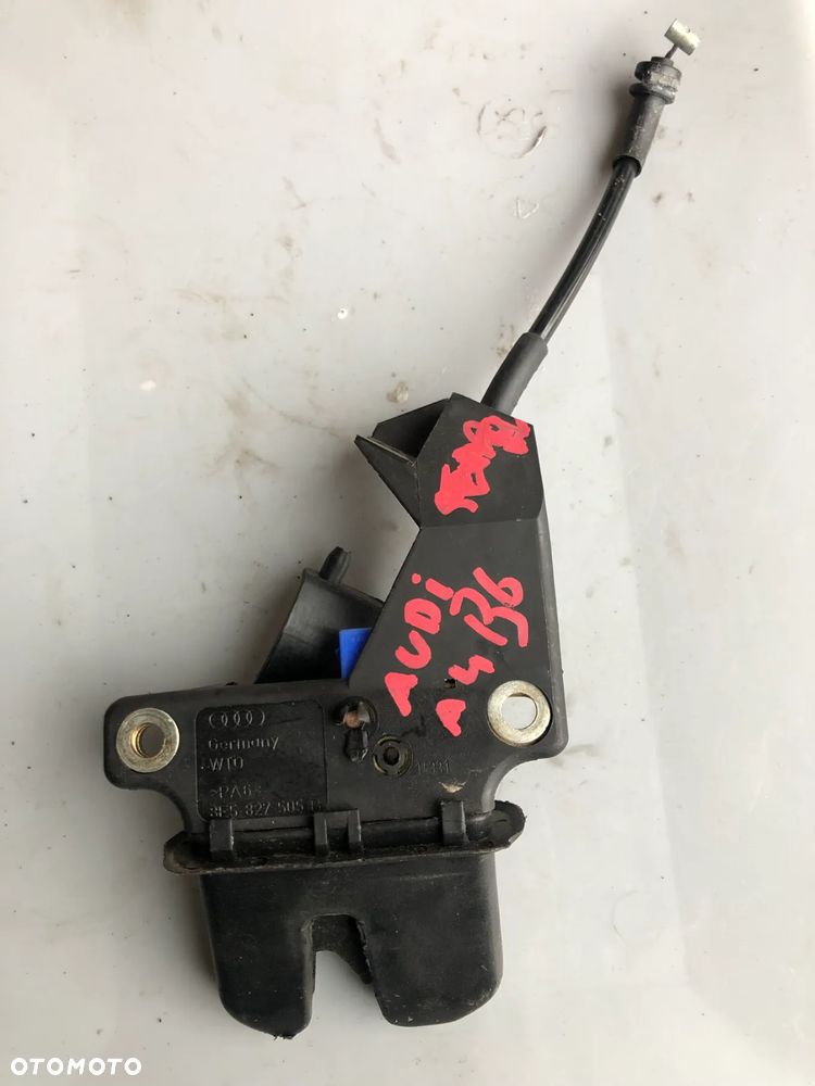 Zamek Klapy Bagażnika Audi A4 B6 Sedan 8E5827505B - 1