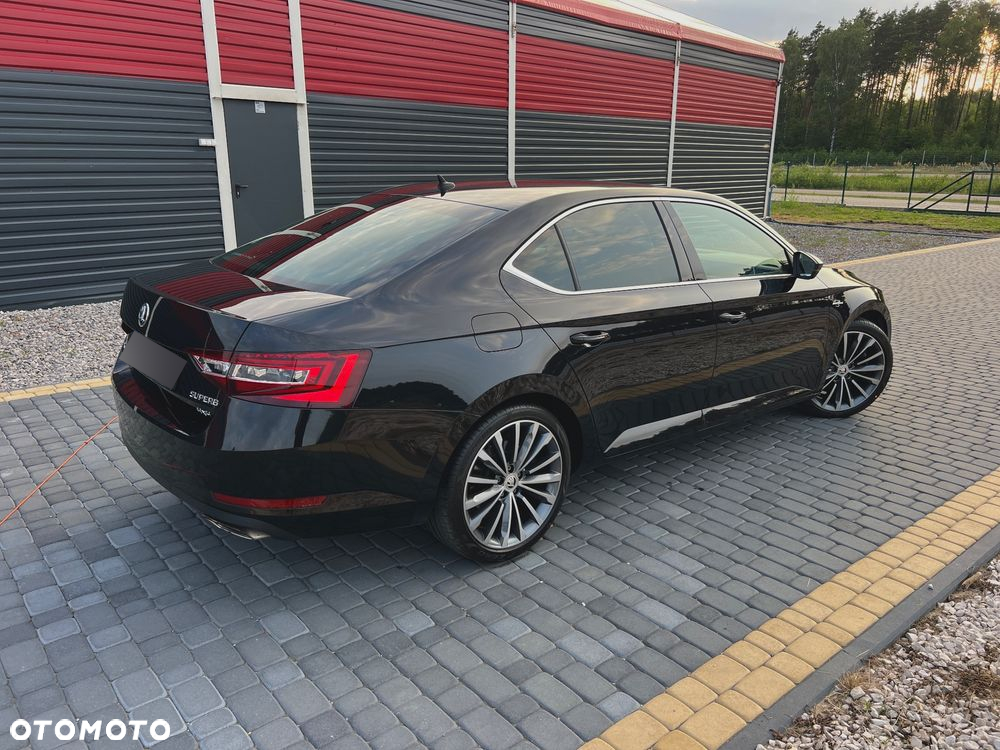 Skoda Superb 2.0 TSI 4x4 L&K DSG - 11