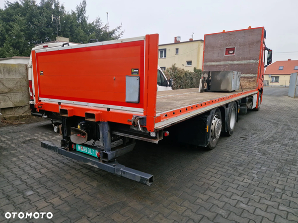 Zabudowa skrzyniowa Actros 6x2