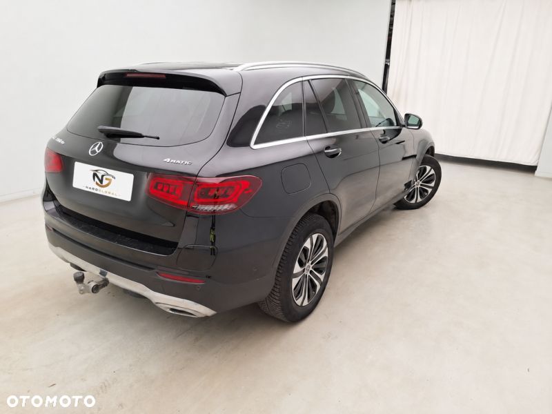 Mercedes-Benz GLC 300 de 4Matic 9G-TRONIC Exclusive - 5