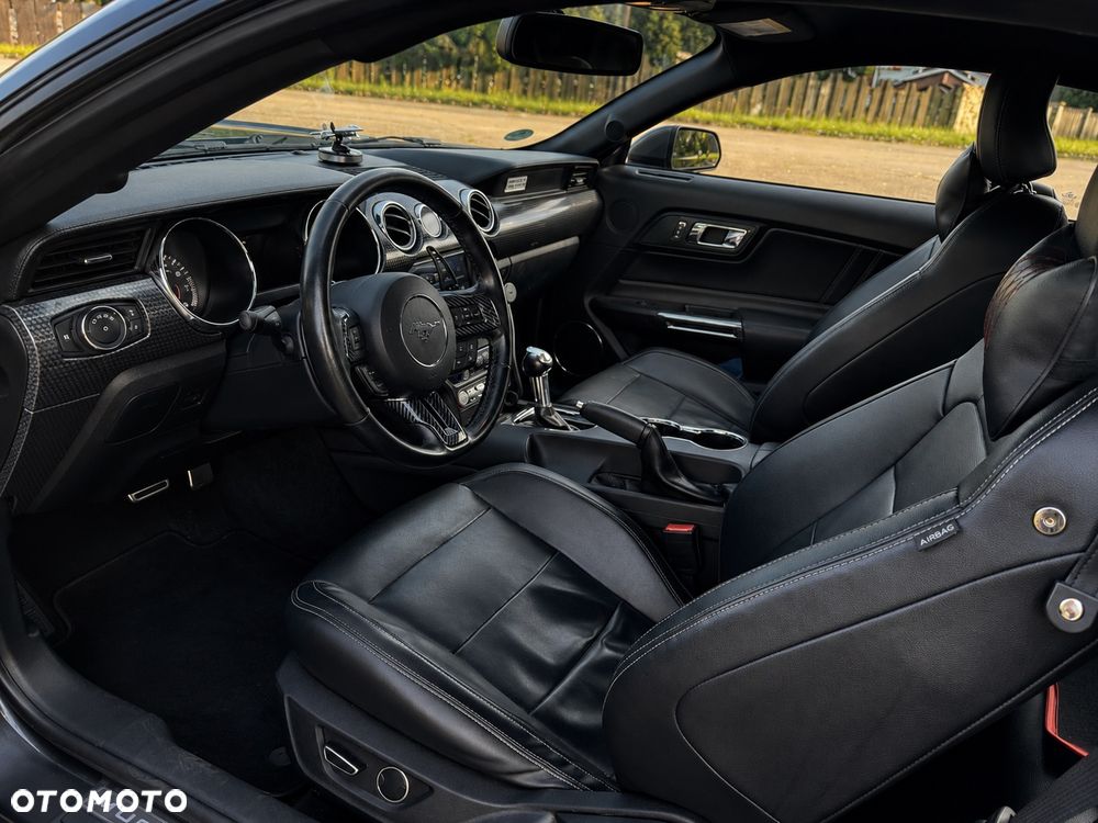 Ford Mustang - 18