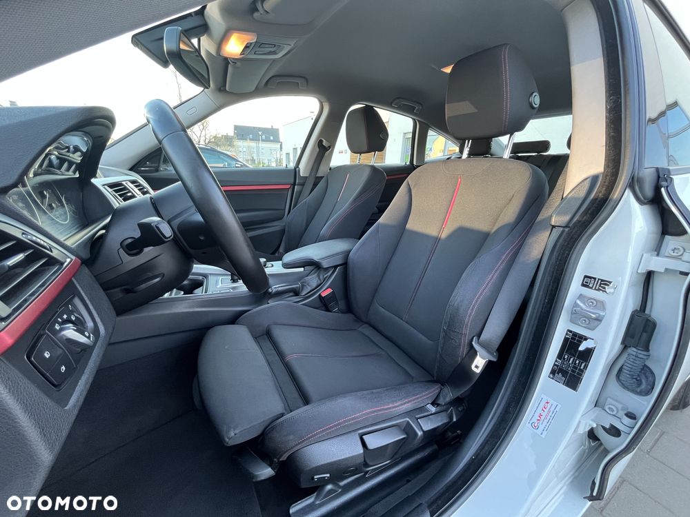 BMW 3GT 318d Sport Line - 15