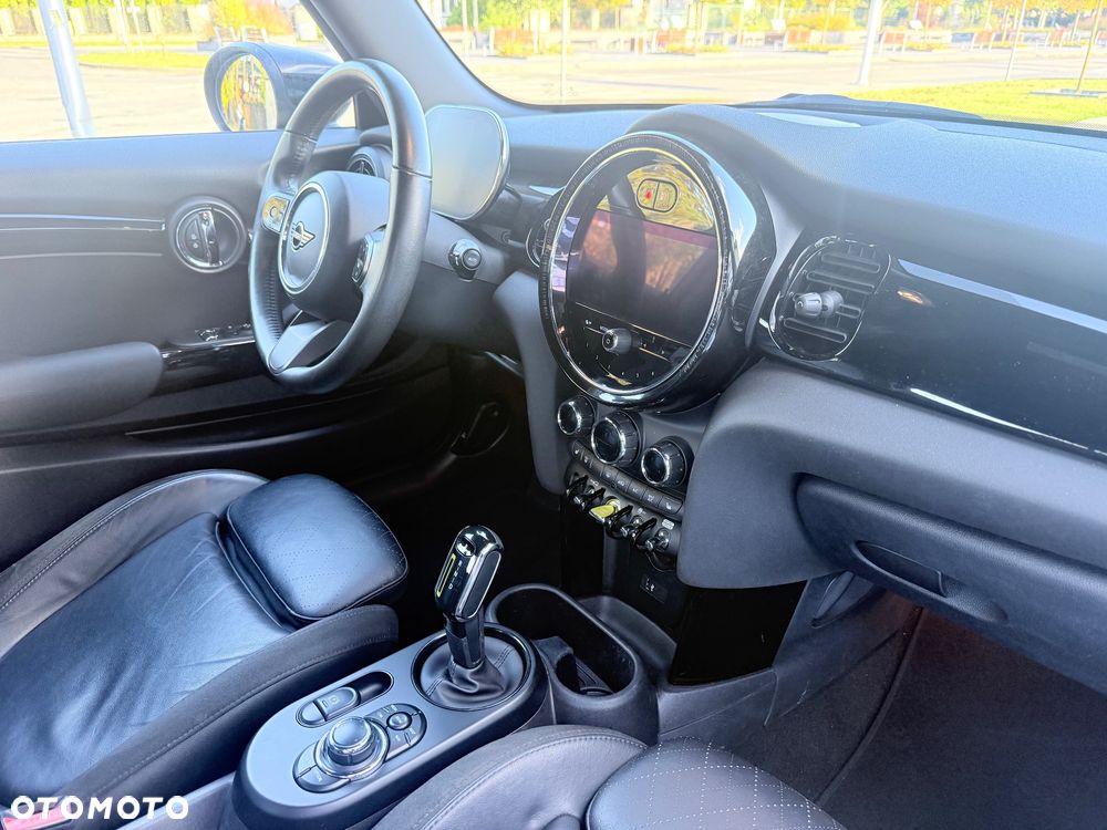 MINI Cooper SE Yours Trim - 19