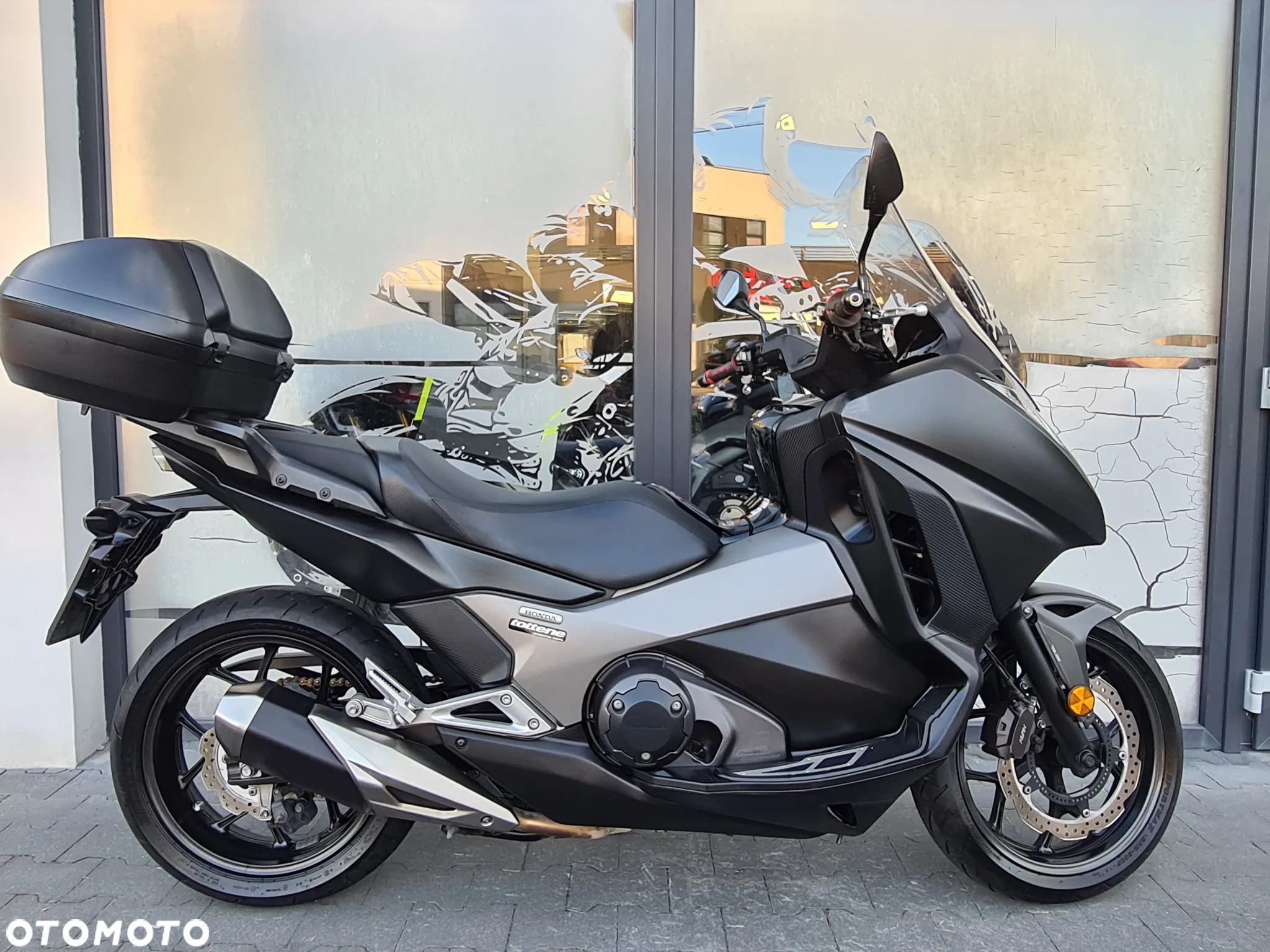 Honda NC - 18