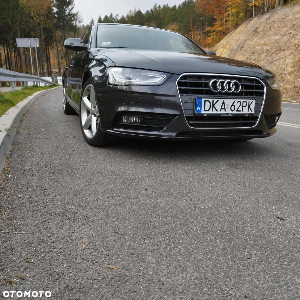 Audi A4 - 1