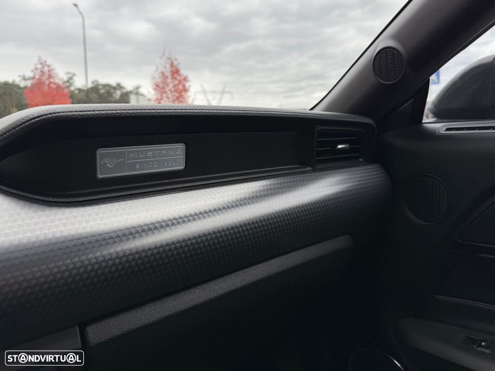 Ford Mustang 2.3 Eco Boost Aut. - 20