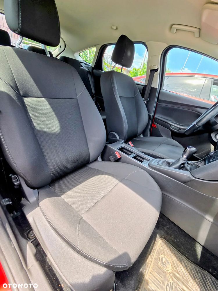 Ford Focus 1.6 Trend - 5