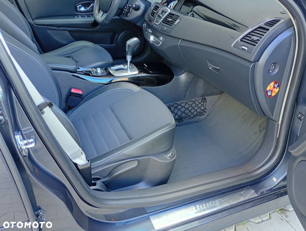 Renault Laguna - 24