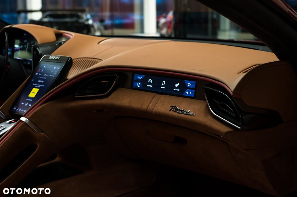 Ferrari Roma Spider - 20