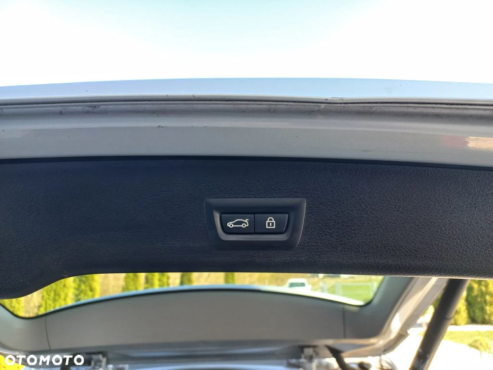 BMW X3 xDrive30d Advantage - 7