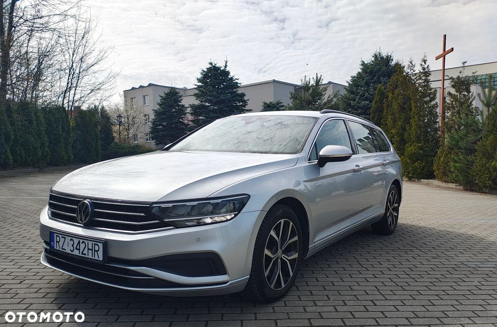 Volkswagen Passat 2.0 TDI Business DSG - 3