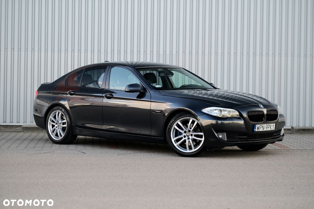 BMW Seria 5 520d - 5