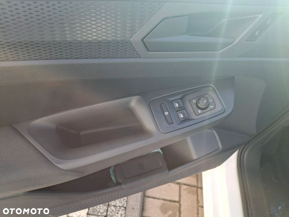 Volkswagen Caddy 2.0 TDI DSG - 14