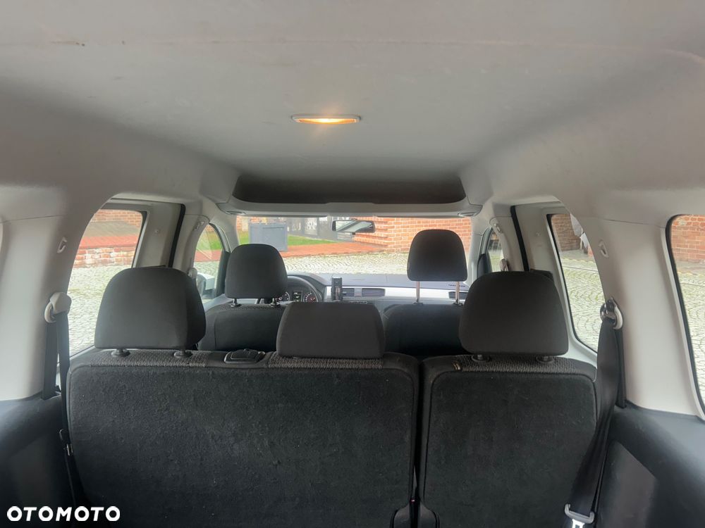 Volkswagen Caddy - 24