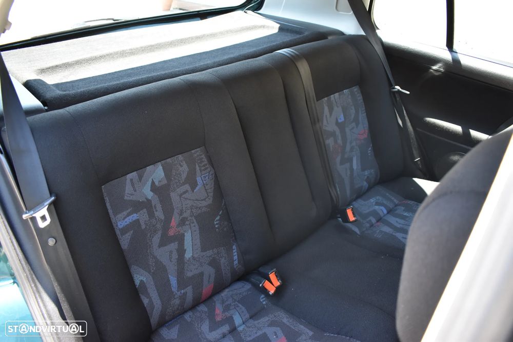 VW Golf 1.6 GT - 15