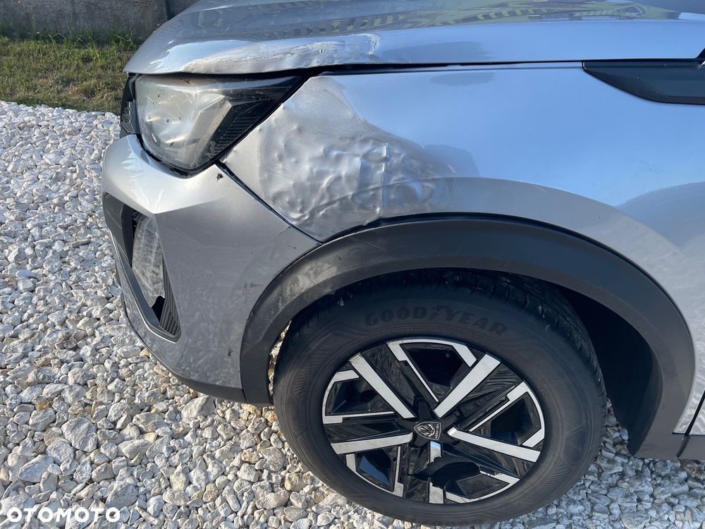 Peugeot 2008 PureTech mHEV Active e-DCS6 - 9