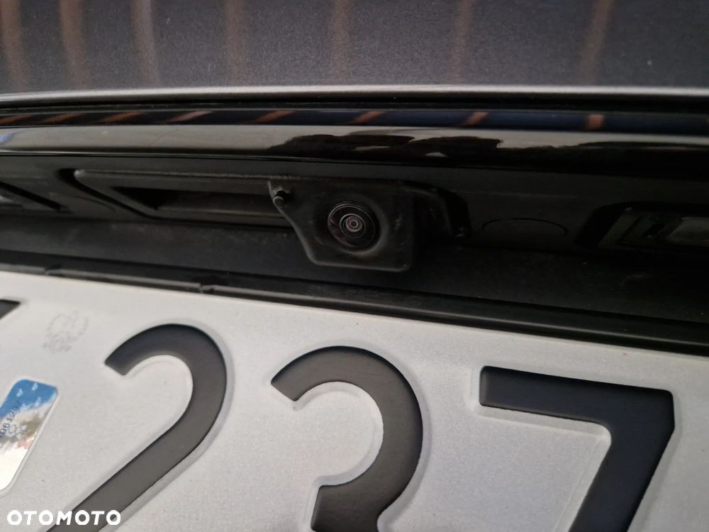 Skoda Superb 2.0 TDI SCR Sportline DSG - 36