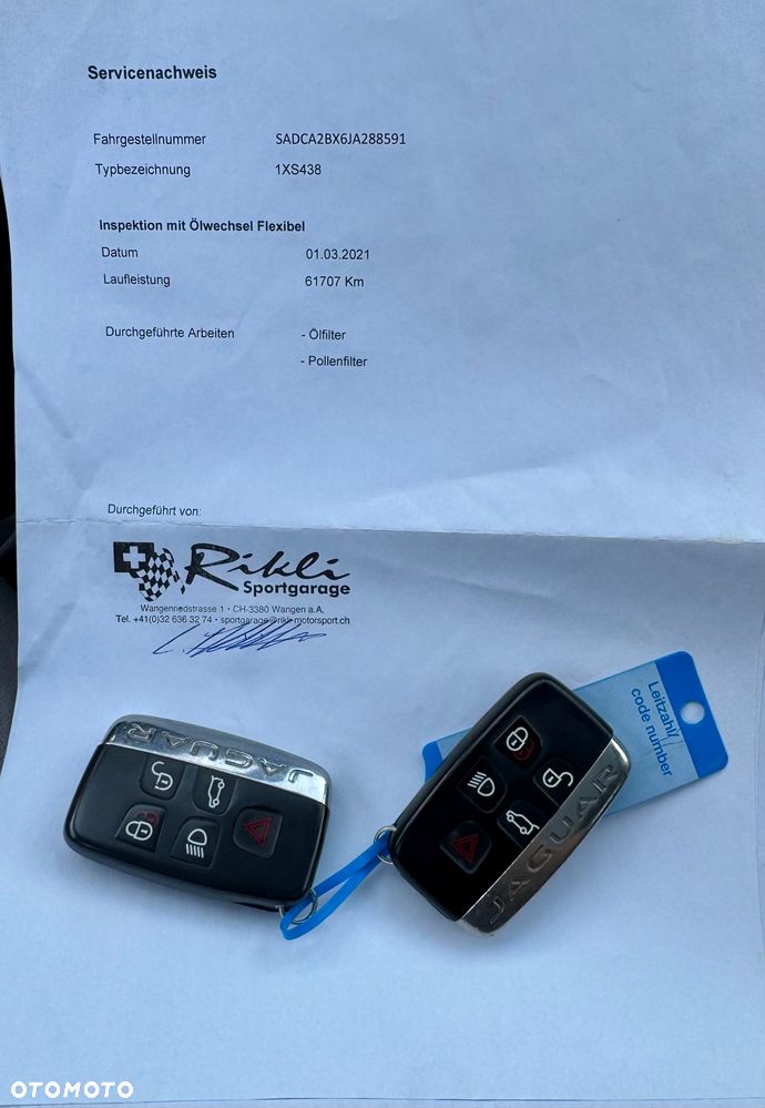 Jaguar F-Pace 2.0 i4P AWD R-Sport - 32
