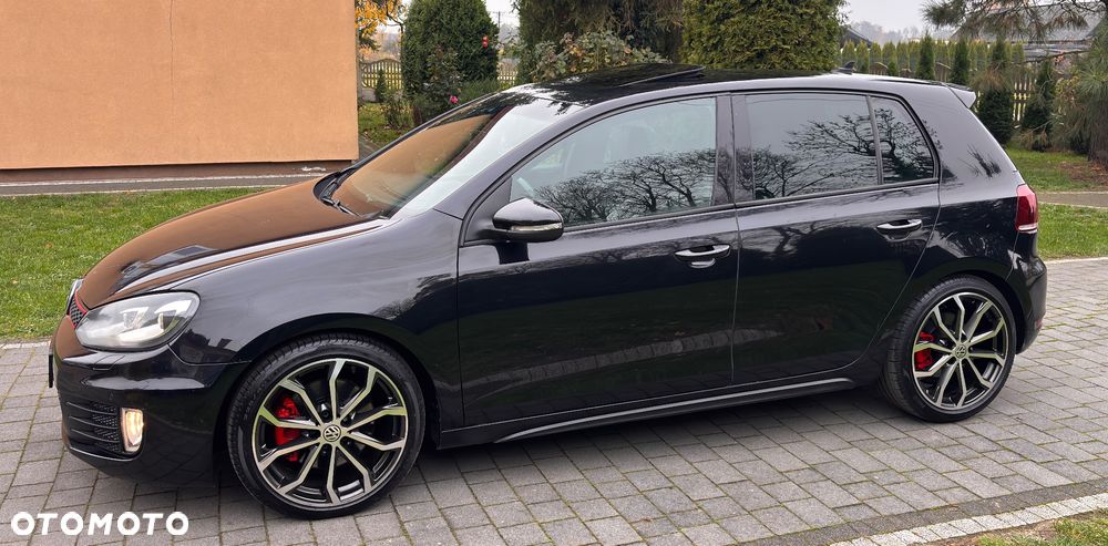 Volkswagen Golf VI 2.0 TSI GTI - 9