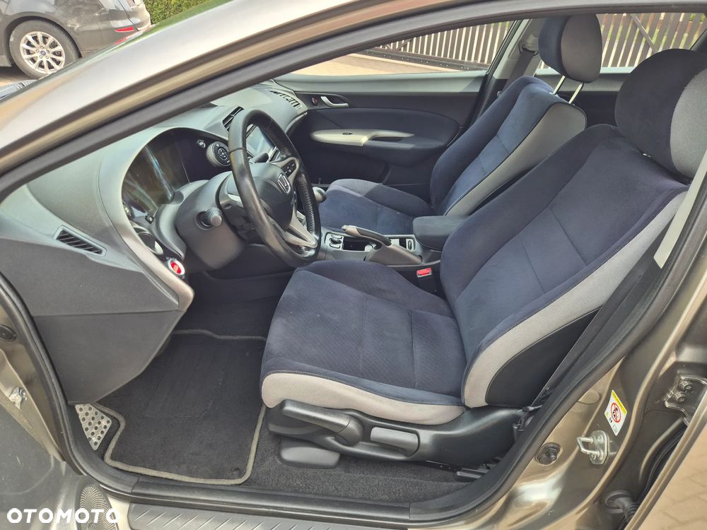 Honda Civic 1.8i-VTEC Executive - 17