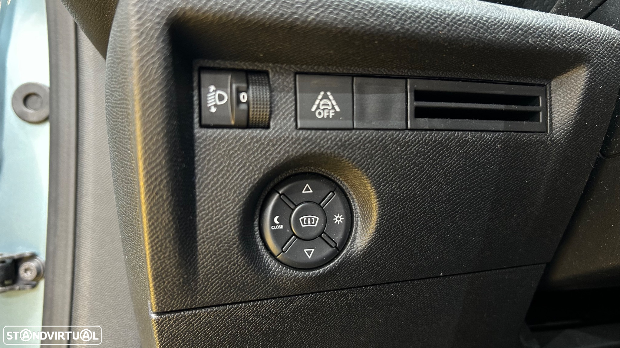 Citroën C4 1.2 PureTech Shine Pack EAT8 - 17