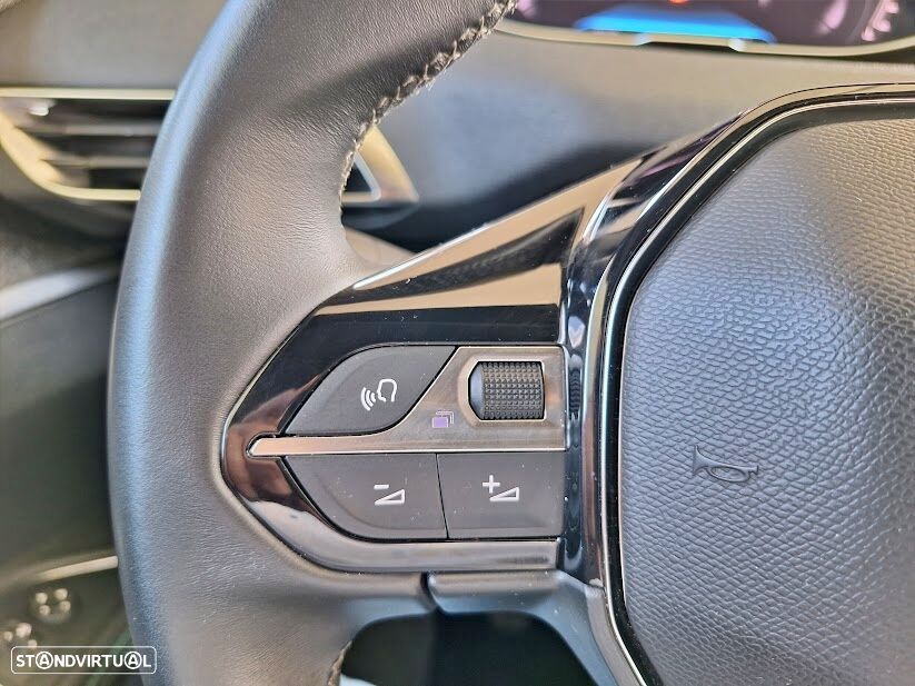 Peugeot 5008 1.2 PureTech Allure Pack - 11