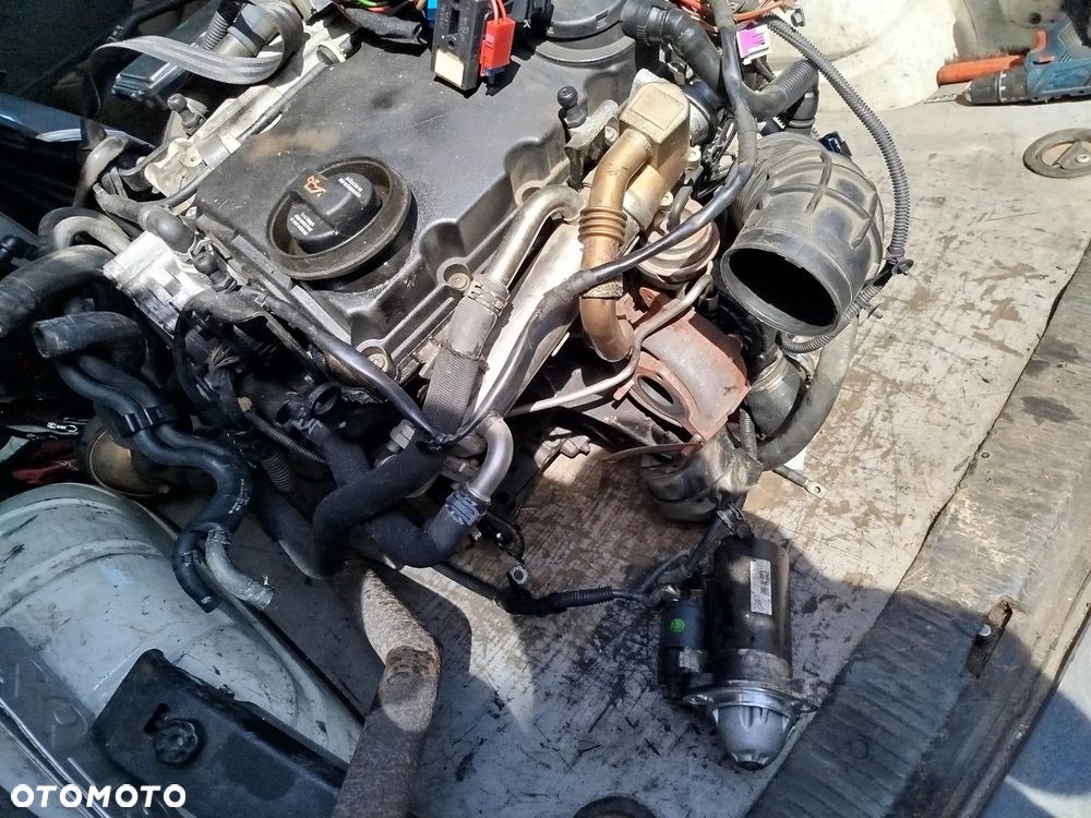Audi A4 B7 2.0 TDI BLB silnik kompletny słupek z wtryskami - 4