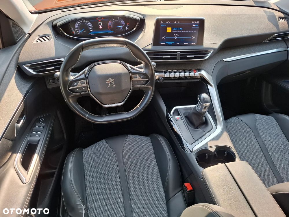 Peugeot 3008 1.5 BlueHDi Allure S&S - 21