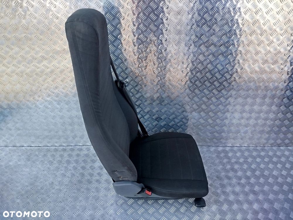 FOTEL KIEROWCY SCANIA STREAMLINE - 2