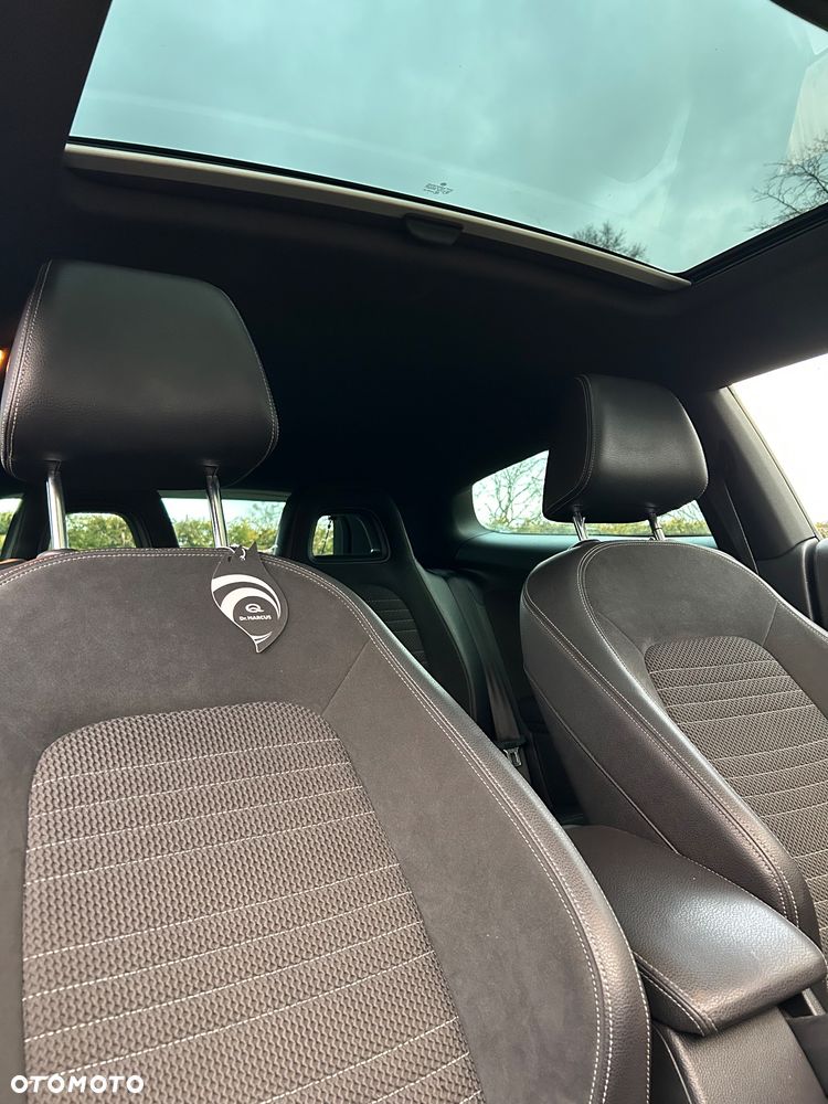 Volkswagen Scirocco 2.0 TSI DSG - 11