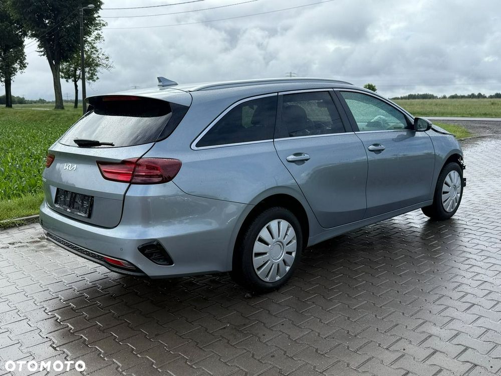 Kia Ceed 1.5 T-GDI Business Line - 4