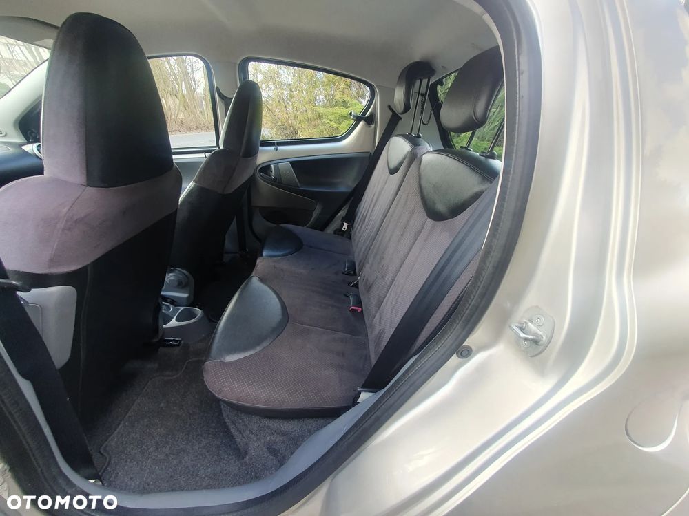 Toyota Aygo - 11