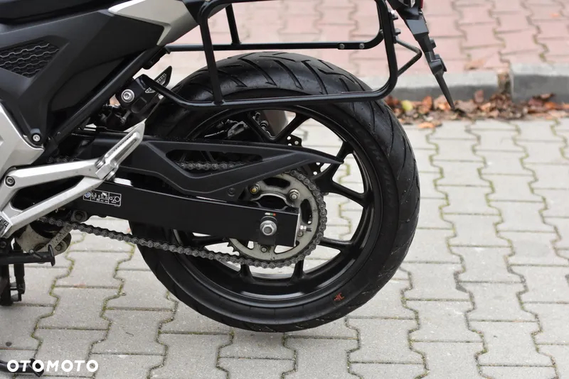 Honda NC - 28