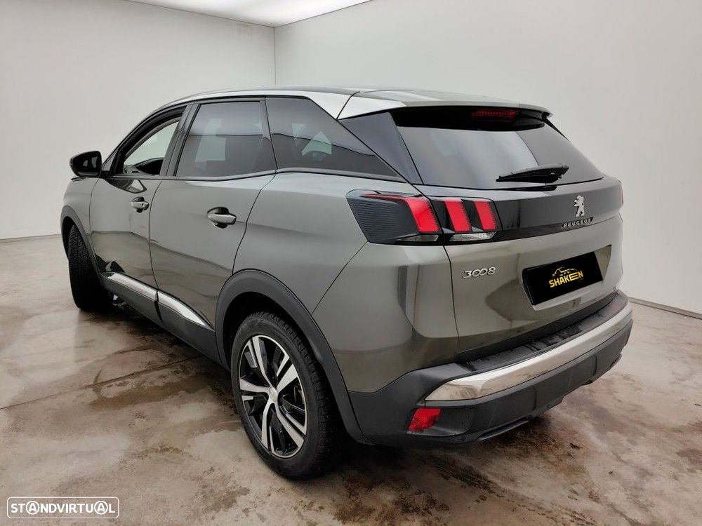 Peugeot 3008 1.2 PureTech Allure Pack EAT8 - 5