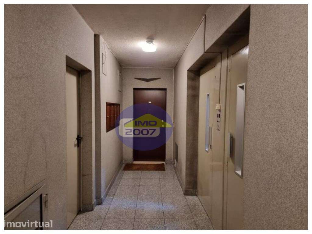 Apartamento T2 em Vila Nova de Gaia - Grande imagem: 3/14