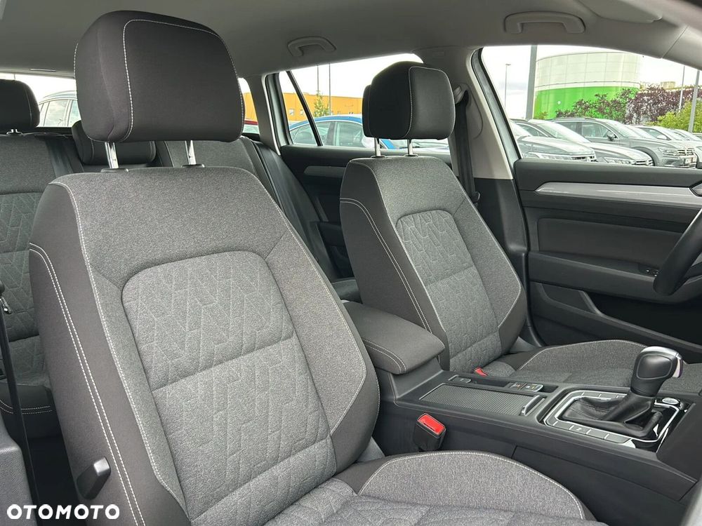 Volkswagen Passat Variant 1.5 TSI EVO Business DSG - 18