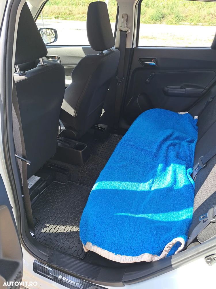 Suzuki Swift M-Hybrid 1.2 Cool - 7