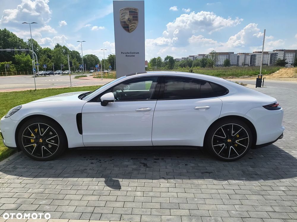 Porsche Panamera - 11