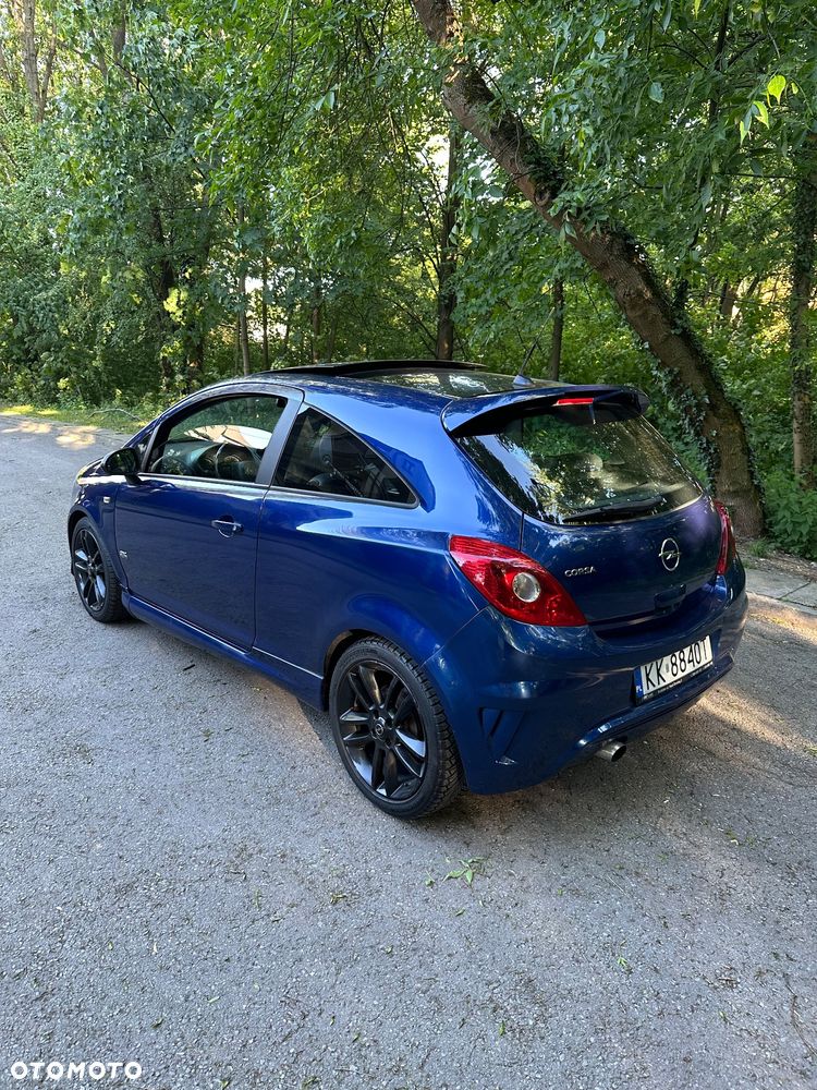 Opel Corsa 1.4 16V Sport - 3