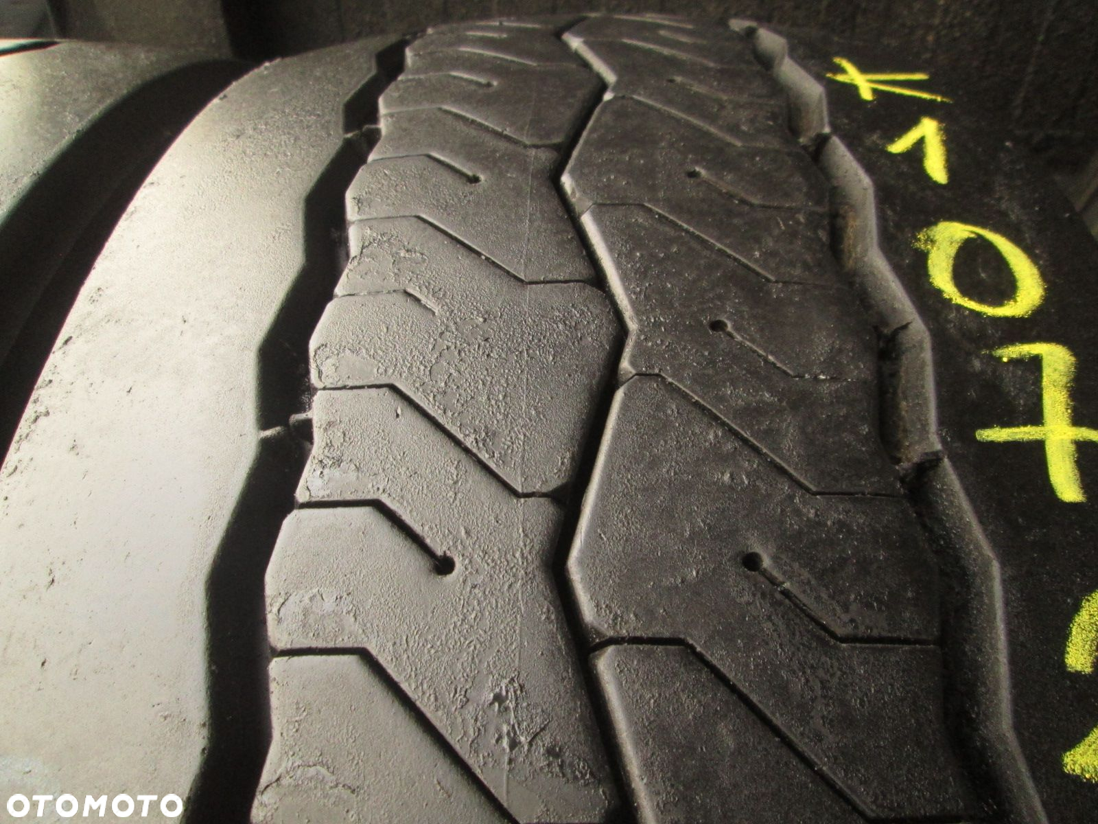 Opony ciężarowe 275/70r22.5 Bridgestone U-AP002. Opony ciężarowe - 8