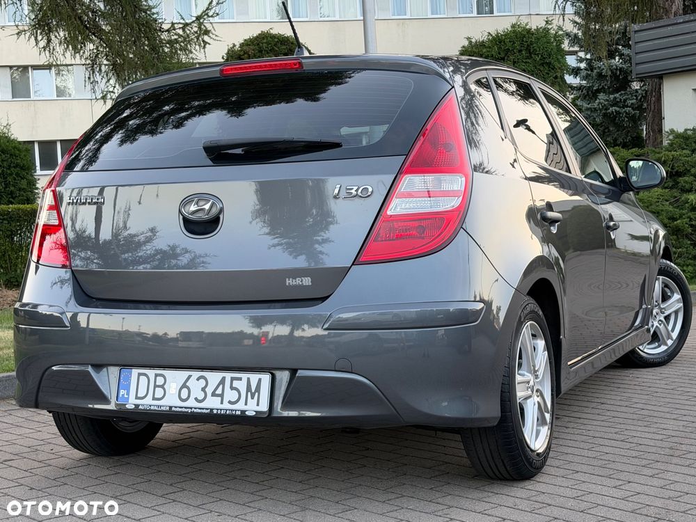 Hyundai i30 1.4 FIFA WM Edition - 31