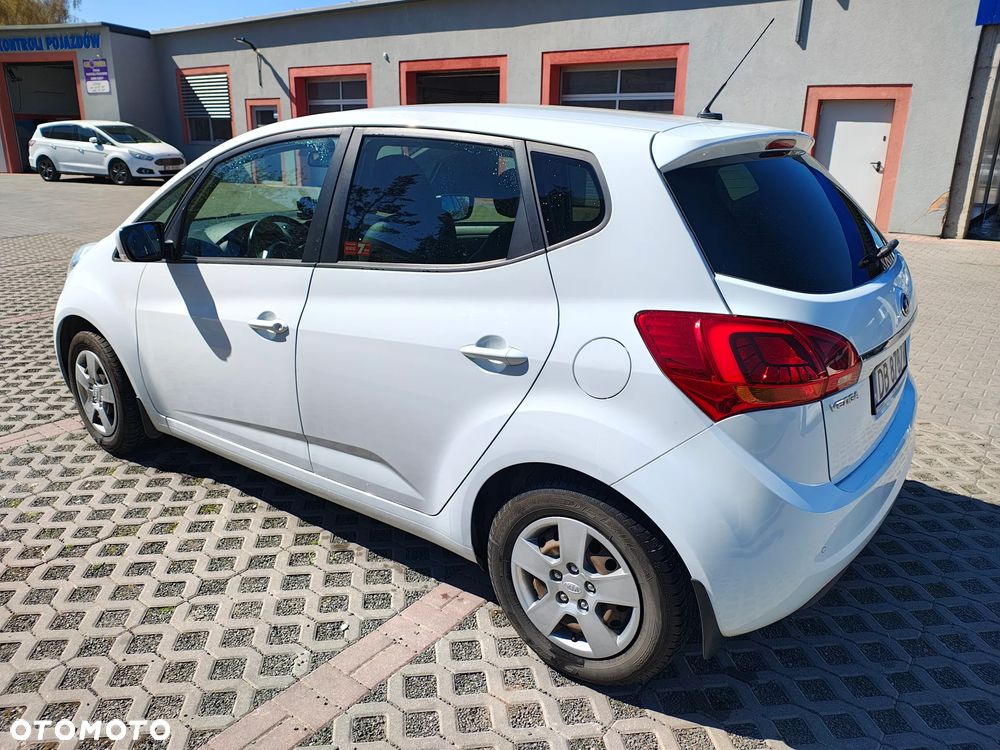 Kia Venga 1.4 Business Line - 6