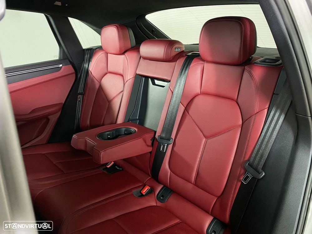 Porsche Macan Standard - 19