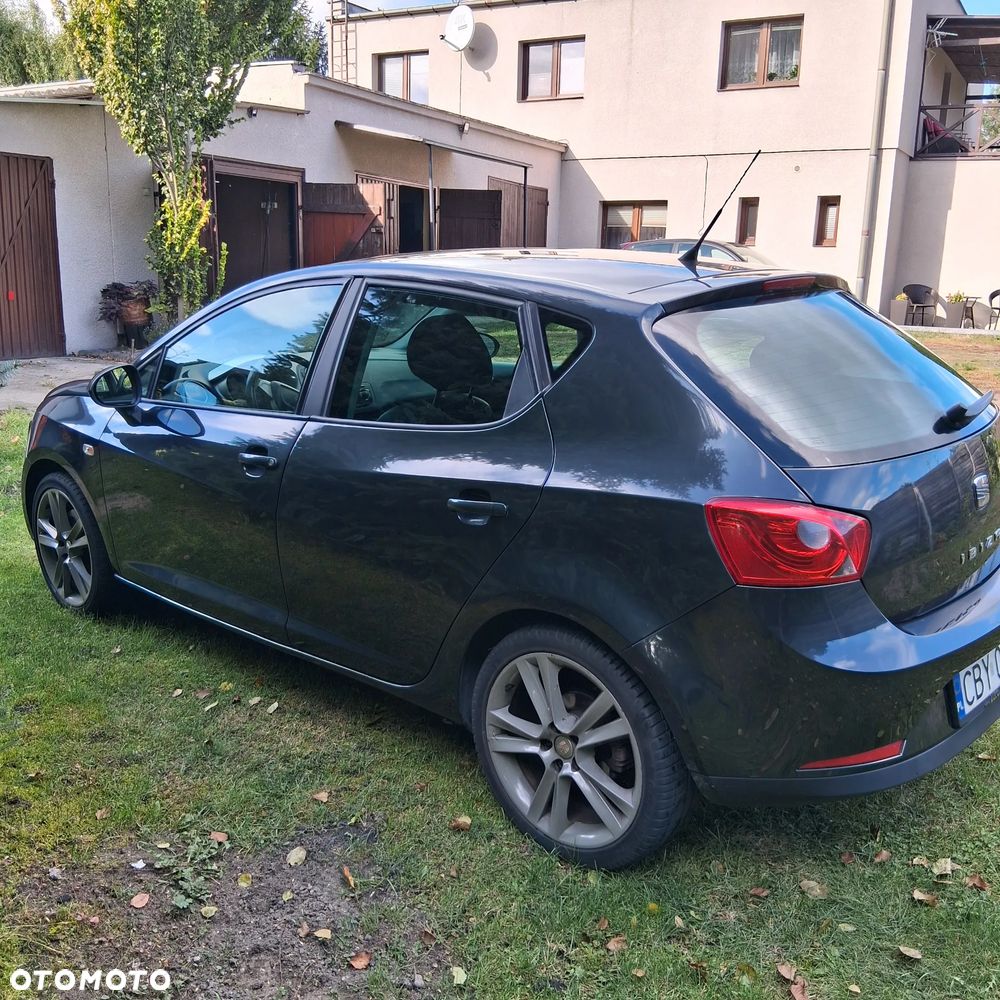 2011 Seat Ibiza, photograph 10