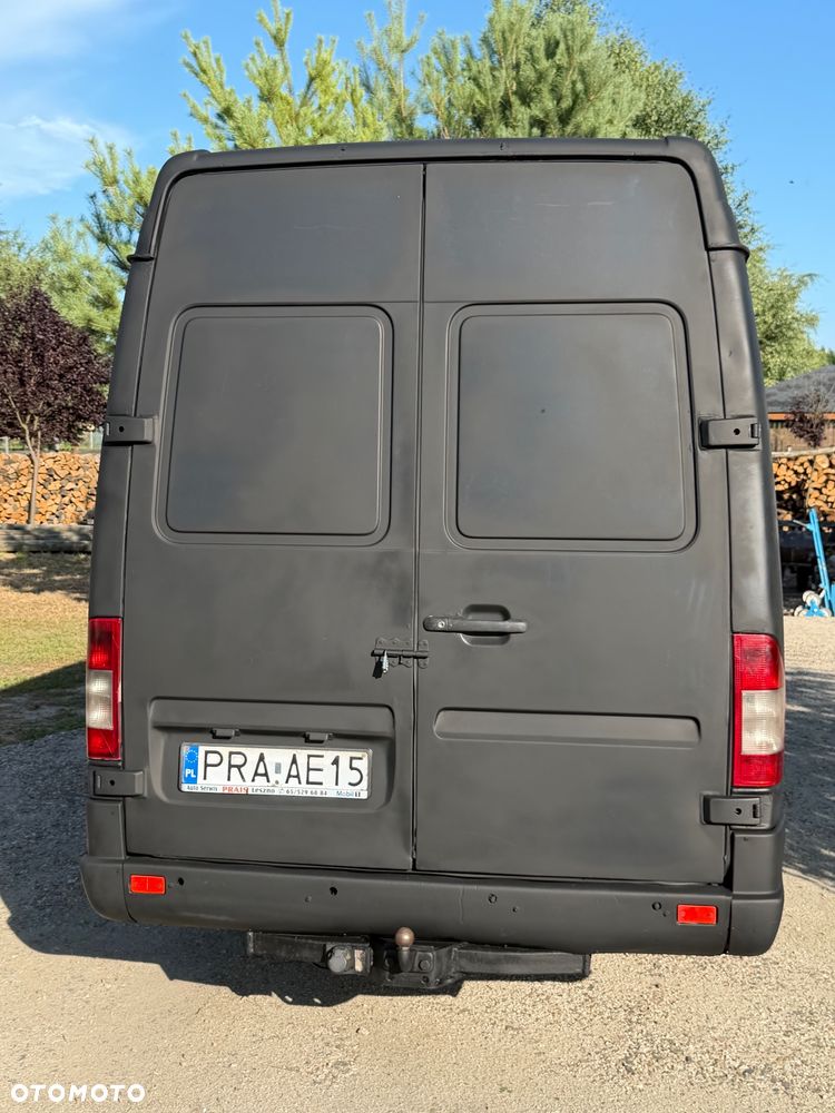 Mercedes-Benz Sprinter - 3