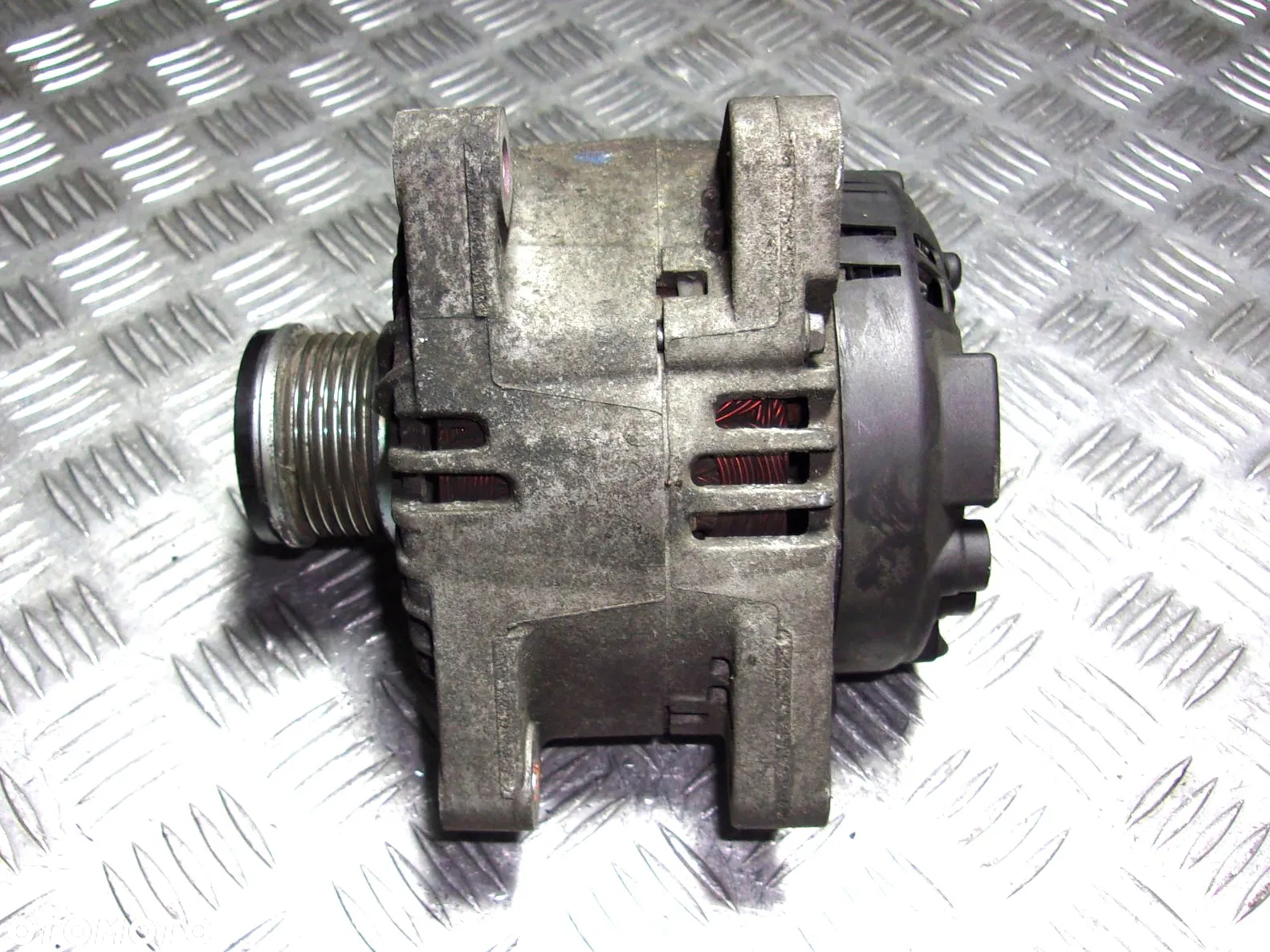 Peugeot 206 207 307 308 407 508 607 807 3008 5008 Boxer alternator 1.4 1.6 2.0 2.2 2.8 HDI - 2