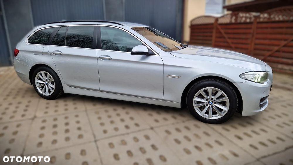 BMW Seria 5 525d - 10