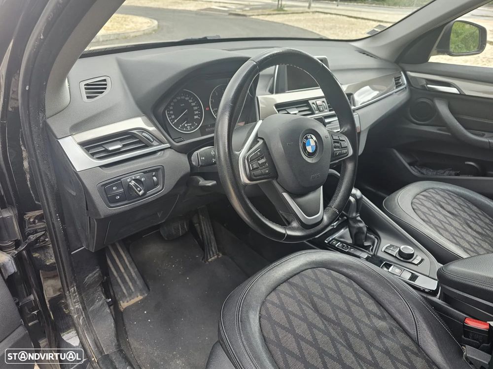BMW X1 18 d sDrive Auto - 4