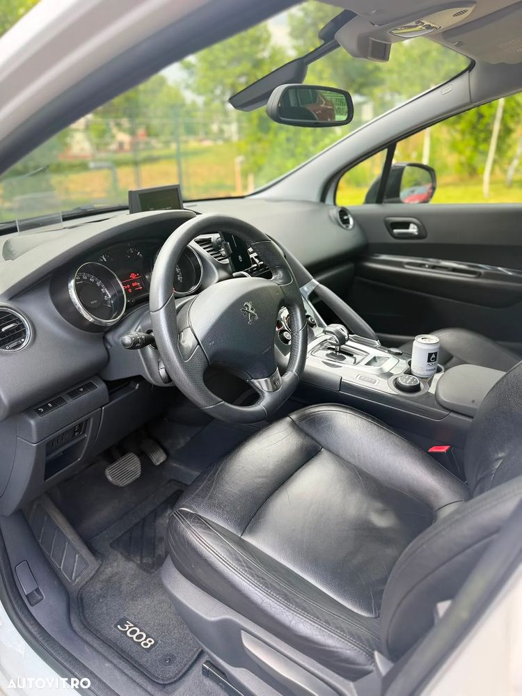 Peugeot 3008 HDi FAP 165 Automatik Platinum - 23