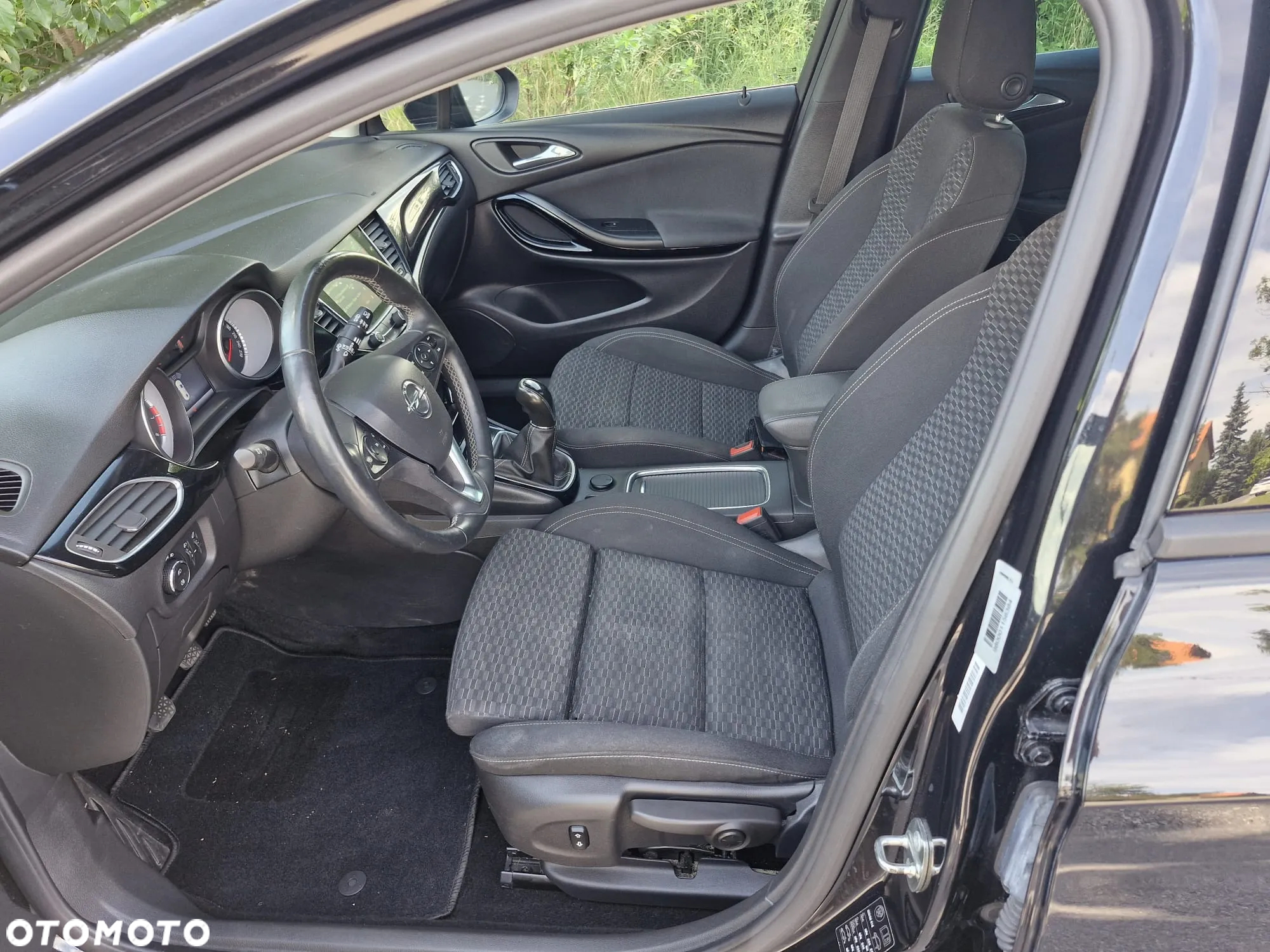 Opel Astra V 1.4 T Elite - 12